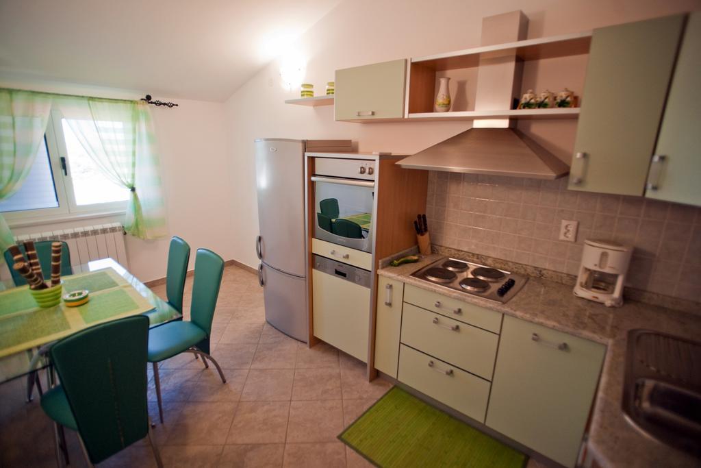 Apartments Marinic Primošten Habitación foto