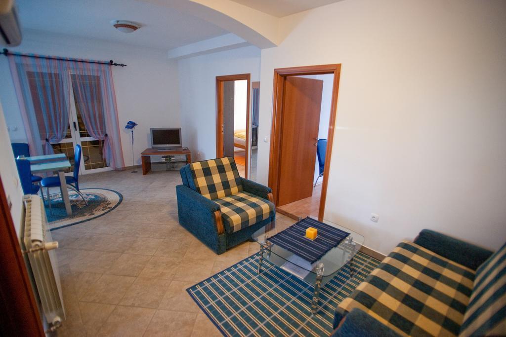 Apartments Marinic Primošten Habitación foto