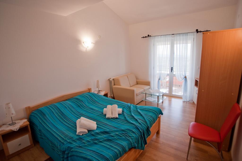 Apartments Marinic Primošten Habitación foto